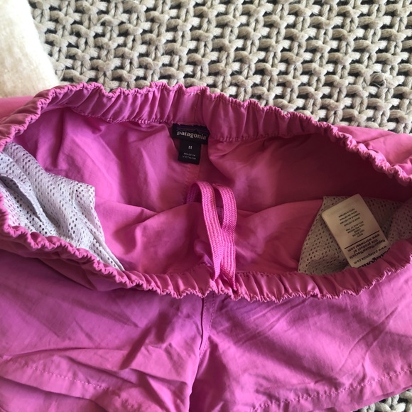 PATAGONIA Pink Athletic Shorts (Size: M) - Picture 4 of 8